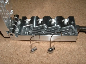 Freshwater Standup -2.2 Screw Lock jig mold 1/8, 1/4oz CNC Aluminum Shakey - Picture 1 of 4