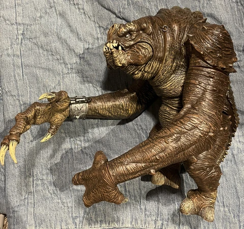 2008 Star Wars Rancor Figure Black Series Jabba's Rancor Pit Hasbro Toys 'R Us Cover