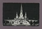 LOURDES - La basilique illuminée   .....     (D803)