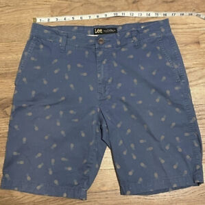 Lee Shorts Mens 32 Blue With Pineapple Outdoor Vacation Beach