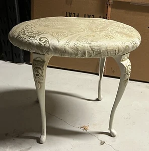 VINTAGE CAST IRON LEG STOOL BOUDOIR VANITY - KESSLER?? 18” TALL - Picture 1 of 4