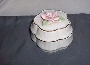 Heritage House Celebration Of Love Porcelain Music Trinket Box Somewhere My Luv - Picture 1 of 3