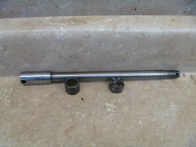 Eje de rueda delantera usado Yamaha 550 XZ VISION XZ550 1982 YB102 Foto 1 de 3