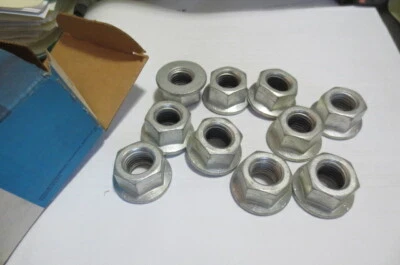 Tuercas de bloqueo del brazo de control inferior Ford Expedition y Lincoln Navigator 2003-15 NOS (10) Foto 1 de 2