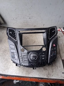 2017 HYUNDAI i40 DIGITAL HEATER CONTROL PANEL SWITCHES CLIMATE SWITCH - Picture 1 of 9