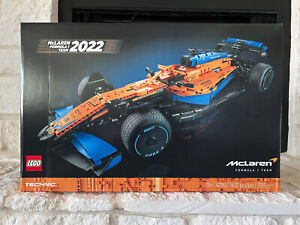 LEGO TECHNIC McLaren Formula 1 Race Car (42141)