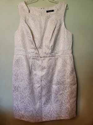 Ellen Tracy Cream & Metallic Gold Sleeveless Jacquard Dress 16W Wedding Cocktail - Image 1 of 4