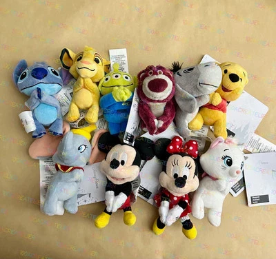 Peluche Pal Manos Imán Pequeño Parques Disney (Elige tu Personaje Peluche) Foto 1 de 3