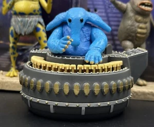1998 Star Wars MAX REBO Complete 3.75” Power of the Force Jabbas Band Kenner - Picture 1 of 6