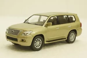 Lexus LX570, gold, Supercars Deagostini 1:43 - Picture 1 of 4