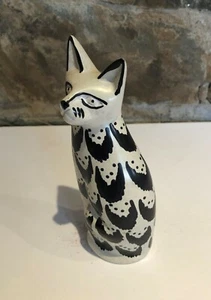 Soapstone White Sitting Cat (6 inch) - Picture 1 of 3