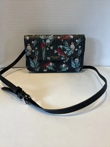 Henri Bendel Black parrot prink tropical summer Crossbody Handbag - Bild 1 von 6