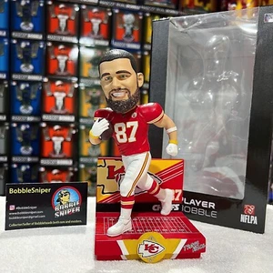 Bobblehead exclusivo de la NFL Travis Kelce Kansas City Chiefs "Highlight Series" - Imagen 1 de 9