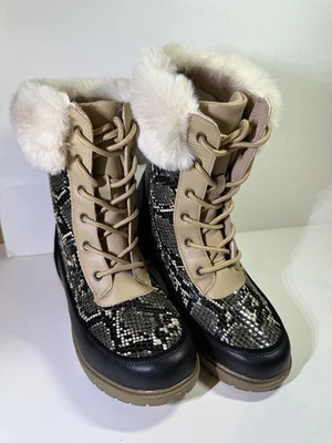 Botas Shoedazzle LOUNA negras e sintéticas piel de serpiente forradas de piel sintética talla 7,5 para mujer  Foto 1 de 4