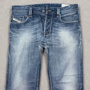 Jeans Diesel Larkee gamba dritta uomo 32x29 blu lavato sbiadito orlato 008J4 - Foto 1 di 15