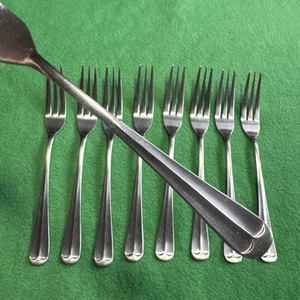 Lot of 9 Dinner Forks Towle Supreme Cutlery LIBERTY BELL Stainless Silverware - Picture 1 of 5