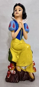 Vtg Walt Disney Snow White Statue Figurine 10” Classic Original Tag - Picture 1 of 8