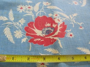 Vintage cotton quilt weight floral feed sack blue background big red flowers - Picture 1 of 2