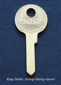 ORIGINAL OEM FORD BRIGGS & STRATTON KEY BLANK 1932-1952 GRV 17 1125G H9 TRUNK GB - Picture 1 of 5