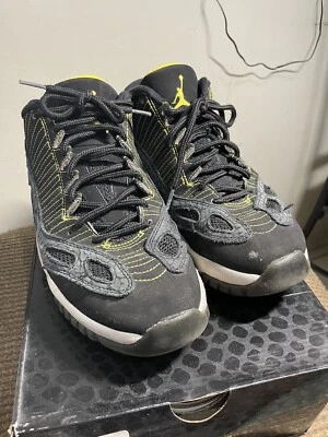 Air Jordan 11 ретро IE низкая цедра размер 10 - Изображение 1 из 4