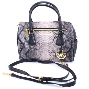 Borsa a tracolla grande Michael Kors in pelle nera serpente nuova con difetto - Foto 1 di 13