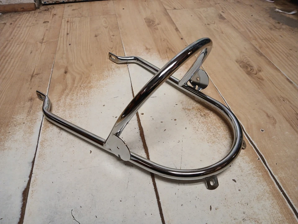 TRIUMPH T120 TR6 BONNEVILLE GRABRAIL HECHO EN REINO UNIDO RIEL DE AGARRE - 1971-72 - 83-2768 Foto 1 de 1