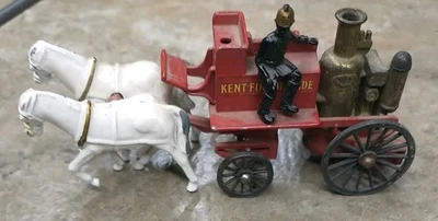 Matchbox Yesteryear  Horse Drawn Fire Engine Kent Fire Brigade Made In England - Image 1 of 4