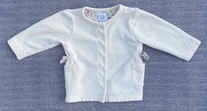 Baby Gap Infant Girl Size 3-6M LIGHT YELLOW Vintage Long Sleeve Shirt Pockets - Picture 1 of 9