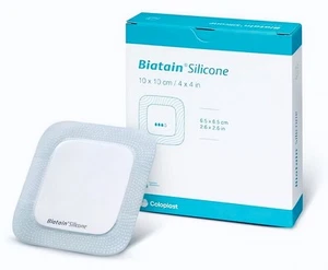 Biatain® Silikonschaum selbstklebend Duschfest Verbände 10 cm x 10 cm - 10er Pack - Bild 1 von 2