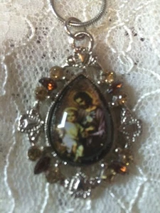 Vintage Religious Pendant Silver-tone / Neutral colors //Resin covered Picture - Picture 1 of 5