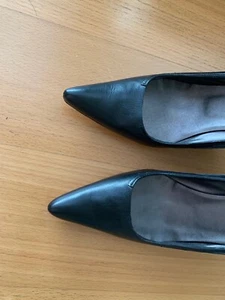 Costume National NWOB black leather pointy pumps heels  EU39 US 8 - Picture 1 of 10