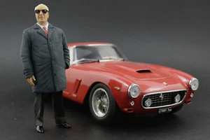 Enzo Ferrari (2) Figure for 1:18 HotWheels 250 125 F2 BBR !! NO CAR !! - Picture 1 of 9