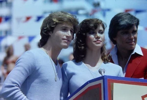 Original 35mm Slide Andy Gibb Victoria Principal John Davidson April 1981 # 28 - Picture 1 of 2