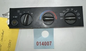 1999 ASTROVAN TEMP CONTROL IN DASH  FITS 1996-2005 CHEVY GMC SAFARI ASTRO 014007 - Picture 1 of 4
