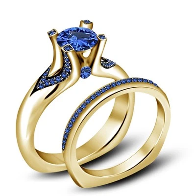 Juego de anillos de compromiso nupciales de zafiro creados en laboratorio redondos de 2 quilates de oro amarillo de 14 quilates Foto 1 de 2