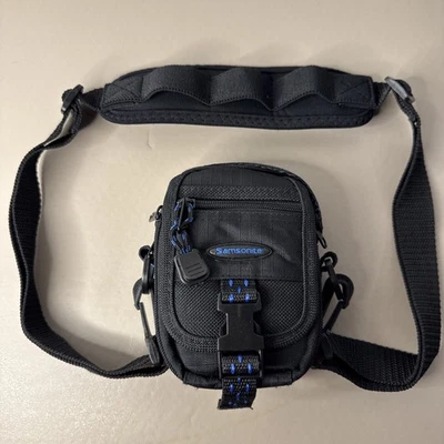 Samsonite Small Black Padded Camera Bag Case Strap & Several Compartments - Image 1 of 4