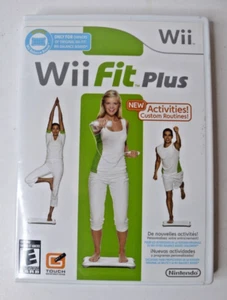 Wii Fit Plus 2007 - 2009 Nintendo Wii Videojuego Completo CD, Estuche y Manual - Imagen 1 de 4