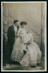 cc prostituta niña francesa desnuda pareja amor mujer arriesgada vieja década de 1910 foto postal - Imagen 1 de 2