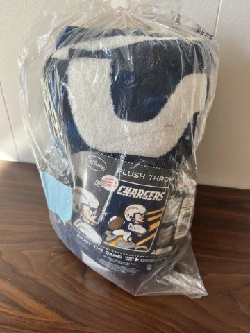2013 Disney NFL San Diego Chargers NW Mickey Plush Throw Blanket 46"x60" Blue Cover