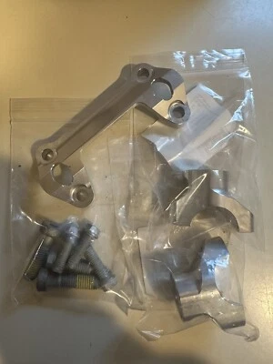 KIT MONTAJE MANILLAR KTM NUEVO 150 250 300 350 450 SX SX-F FE XC XCF 00050000929 Foto 1 de 3