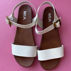 Mia Elita Damen-Sandalen weiß mit Leopardenschnalle Größe 6 Einzelhandelspreis 49,95 $ - Bild 1 von 7
