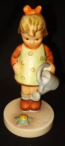Vintage Goebel Hummel 74 Little Gardener Girl Watering Can 4 ½” Figurine Statue - Bild 1 von 3
