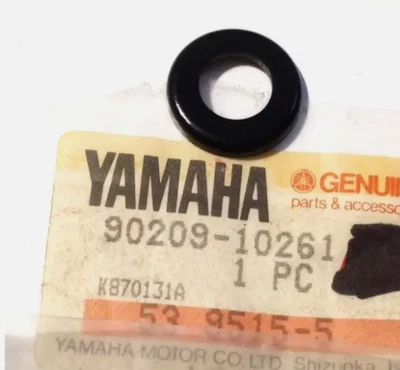 YAMAHA FZ600 FJ600 КРЫШКА КЛАПАНА СПЕЦИАЛЬНАЯ ШАЙБА НОВЫЙ ЗАВОДСКОЙ OEM 90209-10261 QTY-2 - Изображение 1 из 4