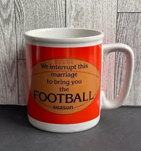 Vintage FUSSBALL Wir unterbrechen diese Hochzeit Nachricht Tasse - George Good Korea - SELTEN - Bild 1 von 6
