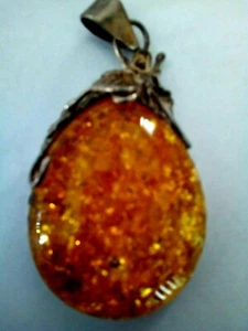 Amber Pendant and Earrings - Picture 1 of 4