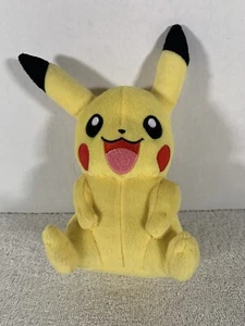 Peluche Pokémon Pikachu - Imagen 1 de 4
