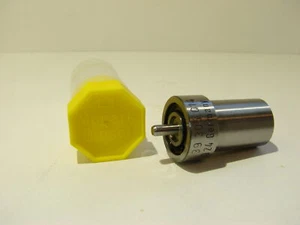 Monark DN4SD24 Einspritzdüse 39305014 injection nozzle l'injecteur - Picture 1 of 4