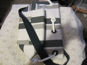 WHITES & GREENS MEDIUM TWEED NEVER USED PURSE - Picture 1 of 9