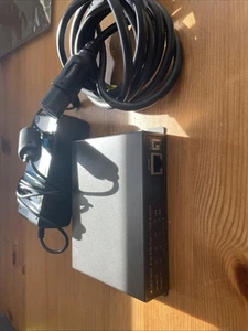 LevelOne 61.6W 4 GE PoE Plus 1 GE Switchwith Power Adapter - Bild 1 von 4