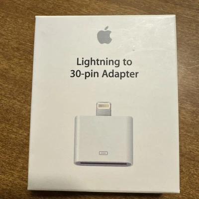 Apple MD823ZM/A Lightning To 30-Pin Adapter - White - Image 1 of 3